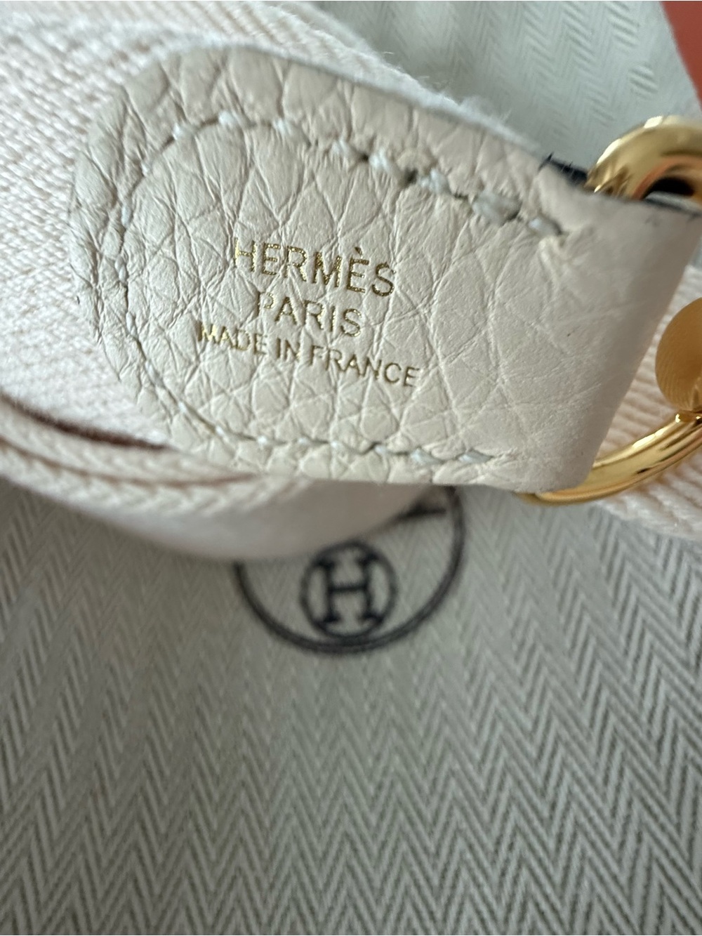 Hermes Evelyne II Mini TPM 16 Crossbody Bag in Clemence - Picture 8 of 10
